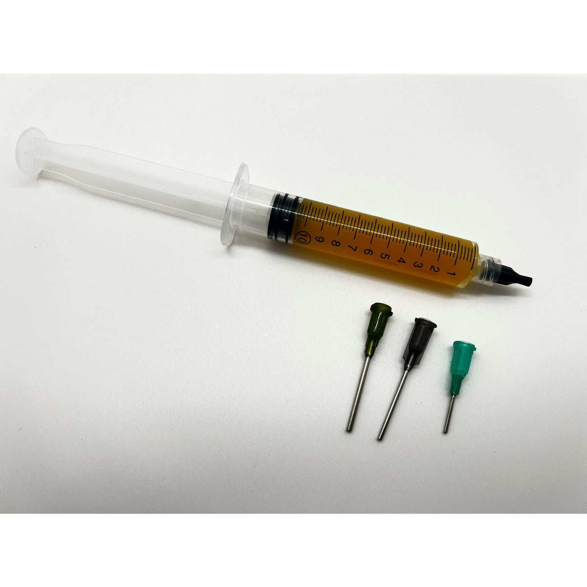 Mobil Mobilux 10ml EP2 Grease Syringe with Blunt Tip Needles Tensor3D